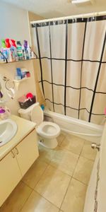 2 bedroom 1 bathroom - Photo 4