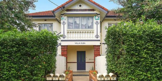 Bright, Private & Perfectly Positioned - Photo 3