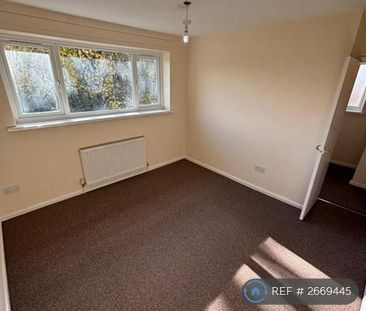 3 bedroom semi-detached house to rent - Photo 3