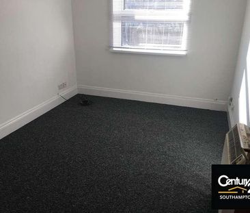 |ref. |, Belmont Road, Southampton, SO17 - Photo 2