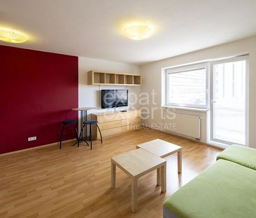 Príjemný 1i byt 30m2, s balkónom a parkovaním, lokalita pri lesoparku - Fotografia 5