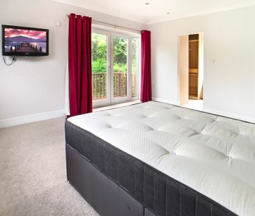 First Floor Back Room, 38 Lady Mary Road, Cardiff CF23 5NT - Photo 3