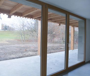4.5 Zimmer Gartenwohnung mit schöner Aussicht in Versam - Foto 4