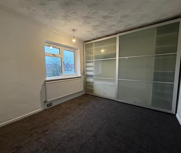 House share to rent - Photo 2