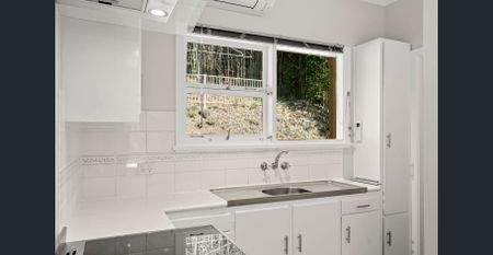 BRIGHT, LIGHT & AIRY - Photo 5