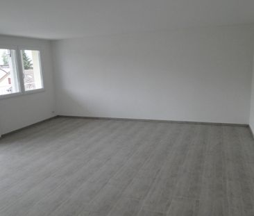 zu vermieten: 4.5 Zi-Wohnung mit eigener Waschküche und 39 m² Balko... - Photo 5