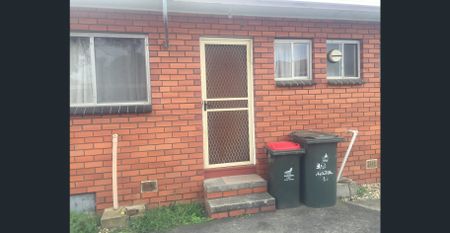 IN THE HEART OF MOE - Photo 4