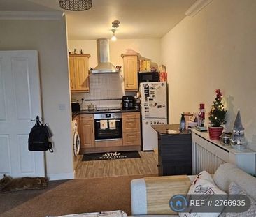 1 bedroom flat to rent - Photo 3