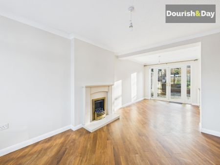 3 bed mid-terraced house to rent in Panton Close, Stafford, ST16 - Photo 2