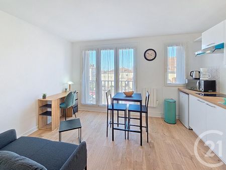 Location Appartement 1 pièce 27m² TROYES 10000 - Photo 2