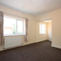 2 BEDROOM House - End Terrace - Photo 1