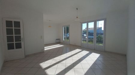 Location Maison 3 pièces 78m² - Photo 3