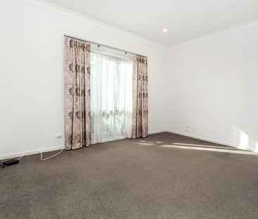 2/2 Tiller Street, BURWOOD EAST VIC - Photo 4