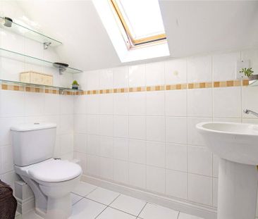 3 bedroom terraced house to rent - Photo 3