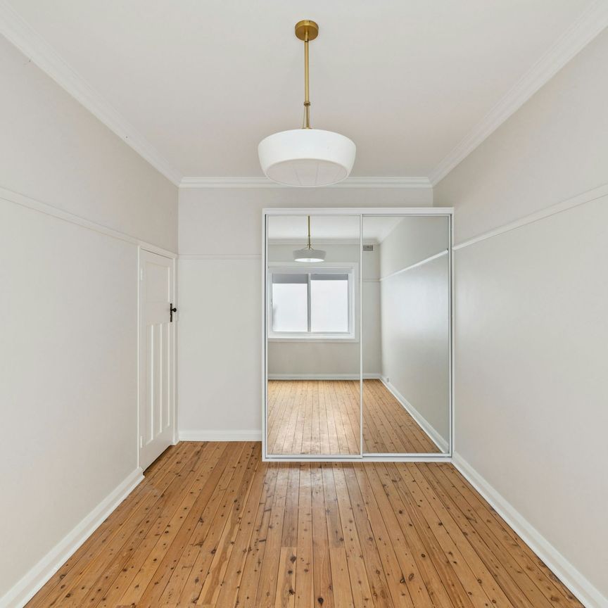 Unit 6 / 43 Johnston Street - Photo 1