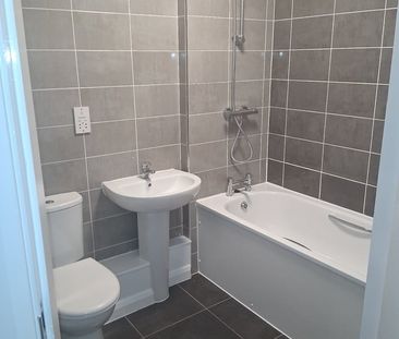 2 Bed Flat, Albany Close, CH42 - Photo 3