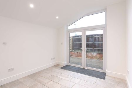 Cowley Road, Oxford, OX - Photo 4