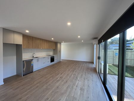 2/142 Milton Street, Somerfield - Photo 5