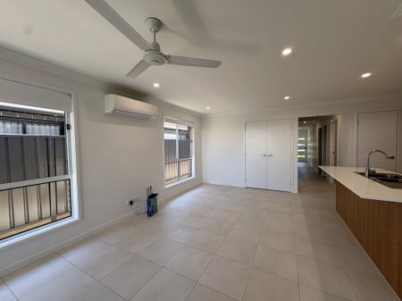 Spacious 4-Bedroom Family Home in Quiet Location - Photo 3