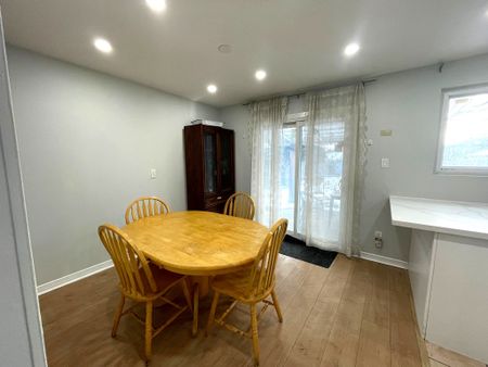 For Lease - 184 Hollyberry Trail, Toronto, Ontario - Photo 2