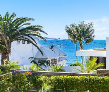 Coastal Home - Photo 6