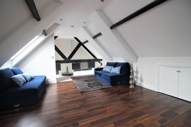 3 bedroom flat to rent - Photo 1