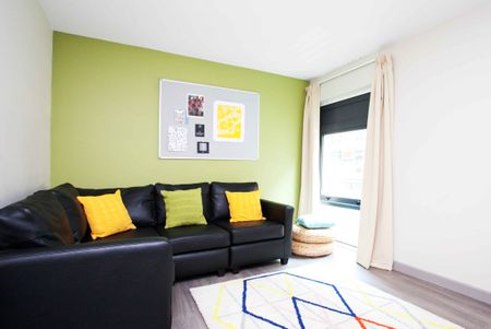 Premium Ensuite - Photo 3