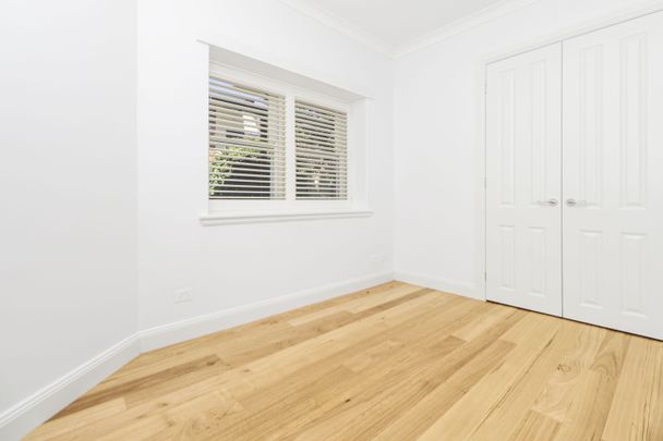 17 Brookong Avenue Wagga Wagga NSW - Photo 1