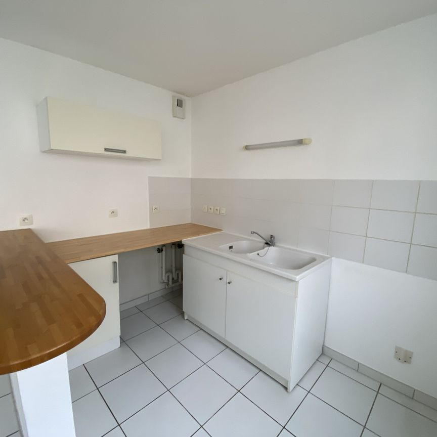 Location Appartement 2 pièces 50m² REIMS 51100 - Photo 1