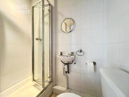 2 bedroom apartment to rent - Photo 4