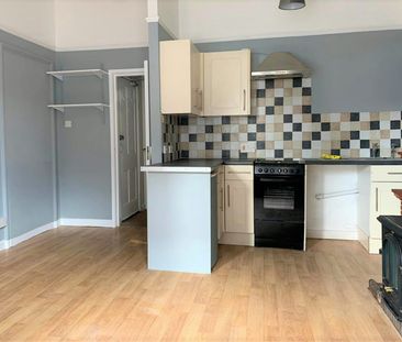 Flat to rent on - Photo 6