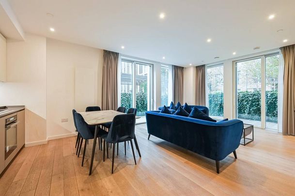 4 bedroom flat to rent - Photo 1