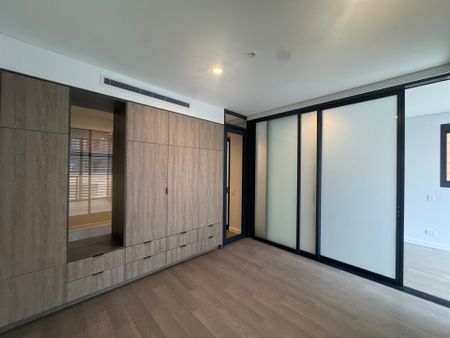 908/8 Hinchcliffe Place, Zetland NSW 2017 - Apartment For Rent | Domain - Photo 2