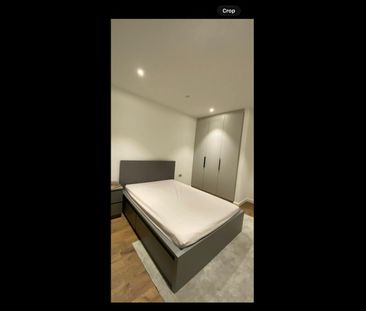 Room in a Shared Flat, Bow, E3 - Photo 4