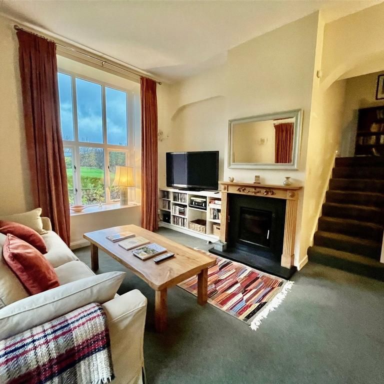 2 bedroom semi-detached house to rent - Photo 1