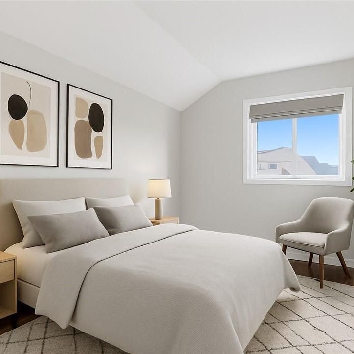 For Lease - 2 WINDSOR Street Unit# 2, Hamilton, Ontario - Photo 1