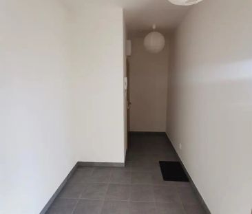 Pronájem bytu 1+kk/T v Kladně, ul. Jar. Holečka, 35 m - Photo 2