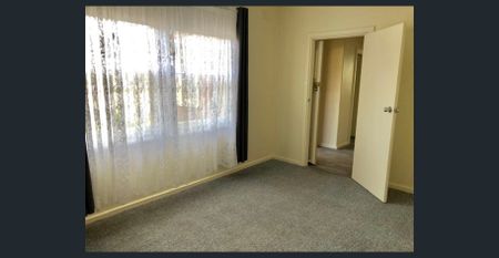 Family Home Located in Elizabeth North, Close to Local Primary School - Photo 2