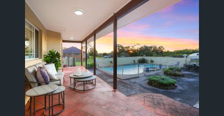 Luxury Acreage Property - 12 Greenhouses Included! Pool Maintenance Included! - Photo 3