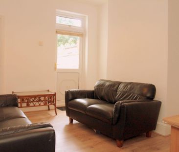 Queens Road (2 bed) - Photo 5