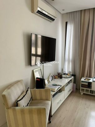 Apartamento com 2 quartos e 66m² para alugar em Passo d'Areia, Porto Alegre. - Photo 1