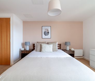2 Bed Flat, Emily Duncan Place, E7 - Photo 6