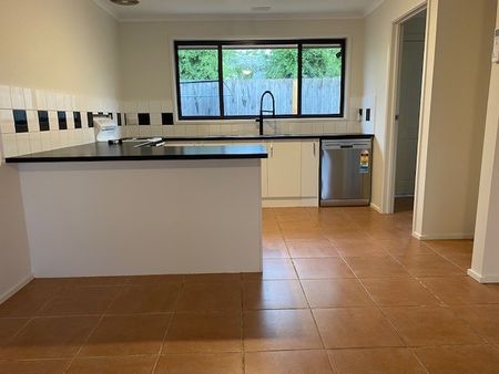 Move in, Sit back and Relax - Photo 3