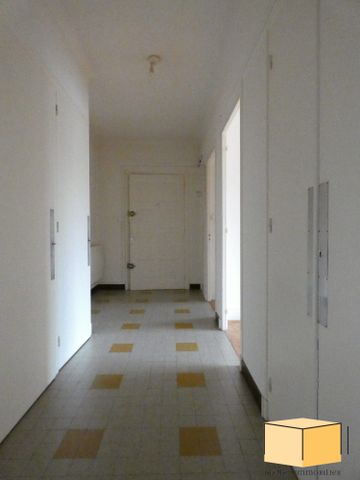 Location Appartement 2 pièces 45m² BELLEY 01300 - Photo 5