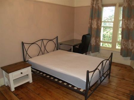 5 Bed - Lisson Grove, Plymouth - Photo 3