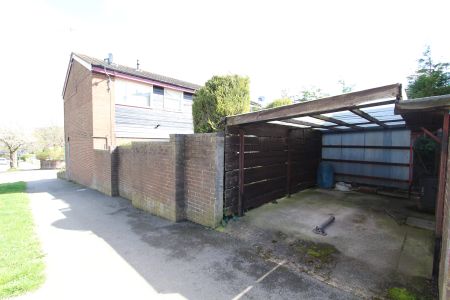 Aldam Croft, Sheffield, S17 - Photo 4