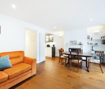2 bedroom flat to rent - Photo 2