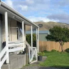 2 bedroom with internal access garage - Photo 3