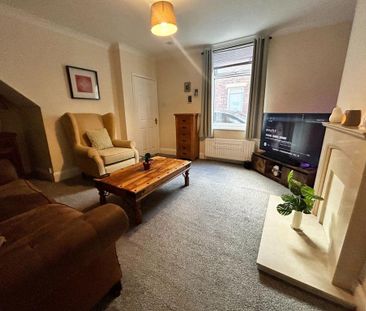 2 bedroom terraced house to rent - Photo 6