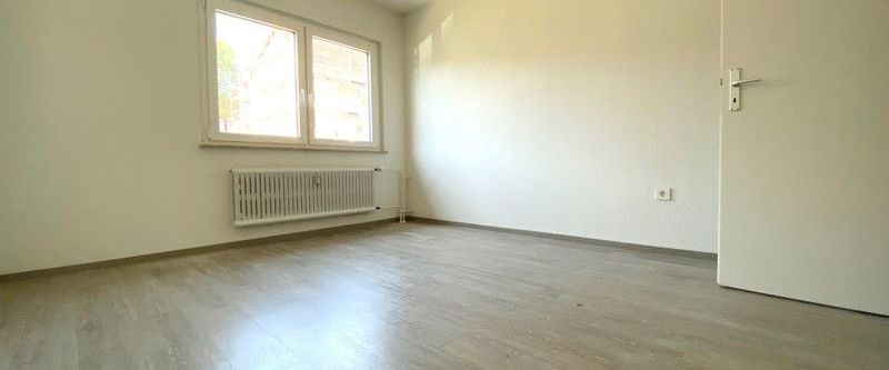 Top renovierte 3-Zimmer Wohnung mit Balkon - Photo 1